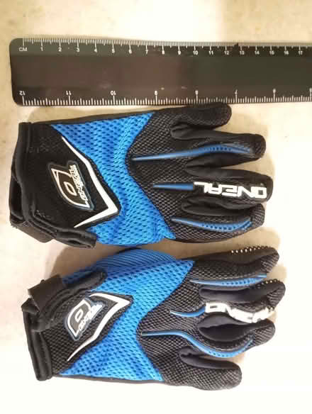 Photo of free Kids bike gloves (Slade Green DA8) #1