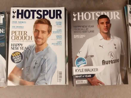 Photo of free THFC Hotspur magazines (Barkingside IG5) #3