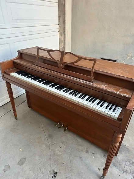 Photo of free working piano (Westchester, CA) #1