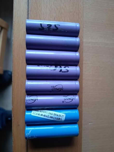 Photo of free 8 X used 18650 rechargeable batteries (Hayling Island PO11) #1