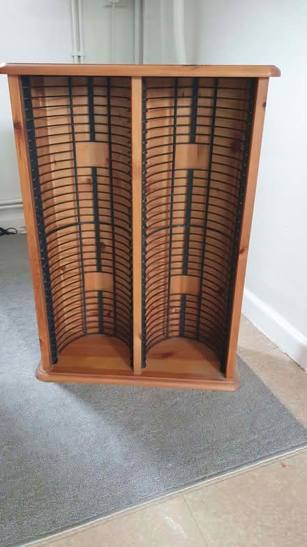 Photo of free DVD / Blu Ray storage, solid wood (Parson's Heath CO4) #1