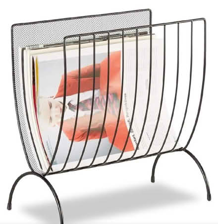 Photo of Magazine rack (Freehold LA1) #1