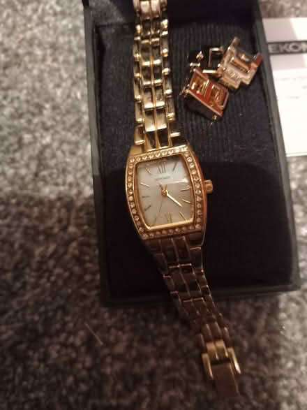 Photo of free Ladies Sekonda Watch (Matlaske NR11) #1