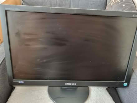 Photo of free Samsung SyncMaster 2494hs monitor (Salph End MK41) #1