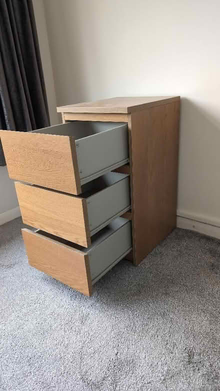 Photo of free 3 drawer chest (Charlton Village SP10) #2