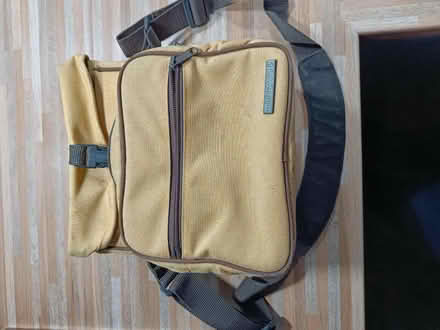 Photo of free Camera bag (Eastwood G46) #1