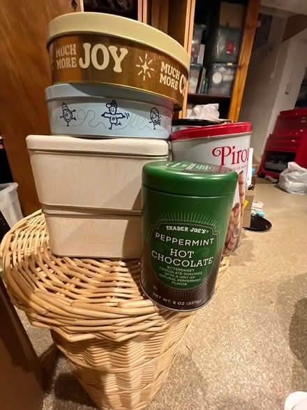 Photo of free Tins (Severna Park (Severna Park (West SP)) #1