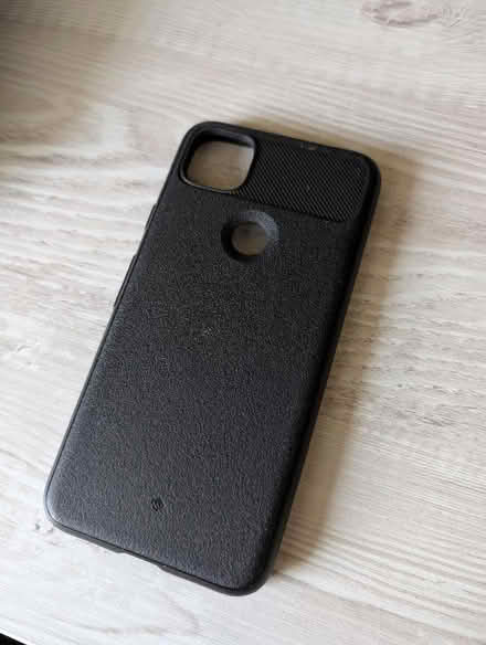 Photo of free Black case for Pixel 4 smartphone (Cawston CV22) #1