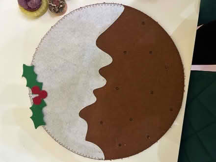 Photo of free Christmas Pudding Decoration/Placemat (Wood End OL2) #1