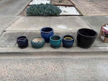 Photo of free Pots (Upper Millsmont) #1