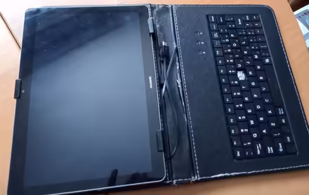 Photo of free 10" Android tablet (Britannia) #1