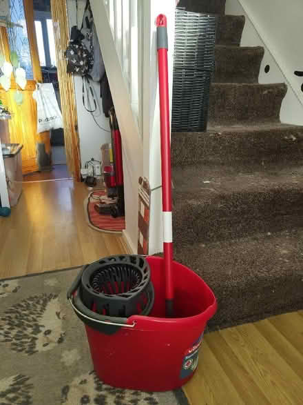 Photo of free Vileda mop and bucket (New York NE29) #1