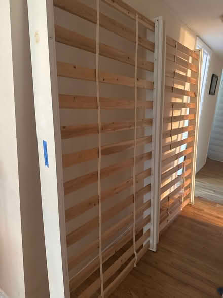 Photo of free Twin Bunkbeds with Mattresses (Near Grasslawn Park, Kirkland) #2