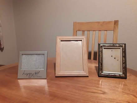 Photo of free Picture frames (Chineham RG24) #1