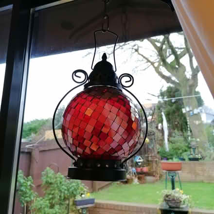 Photo of free Tiffany style lantern (Hollybush NP44) #2