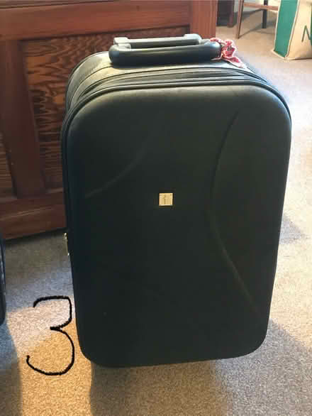 Photo of free A Selection Of Small Suitcases (Tansley DE4) #3