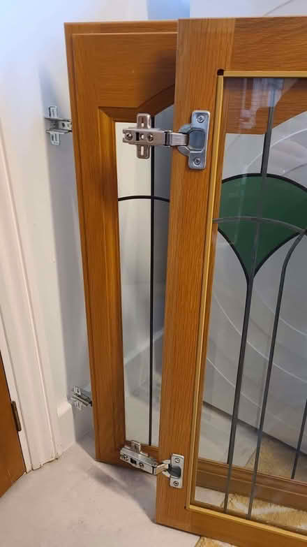 Photo of free pair of leaded glass cabinet doors (Highworth SN6) #3