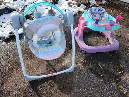 Photo of free Baby swing and playstation (Middletown) #1