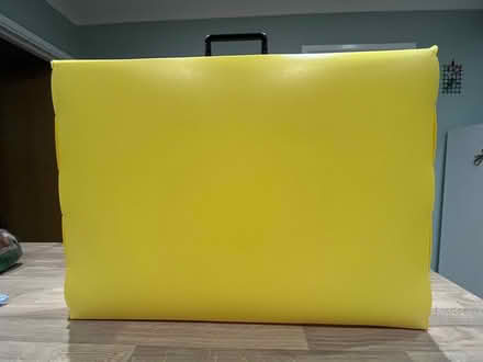 Photo of free Art carrying/storage folder (Portchester PO16) #2