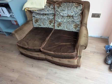 Photo of free Sofa (Greystones, S11) #1