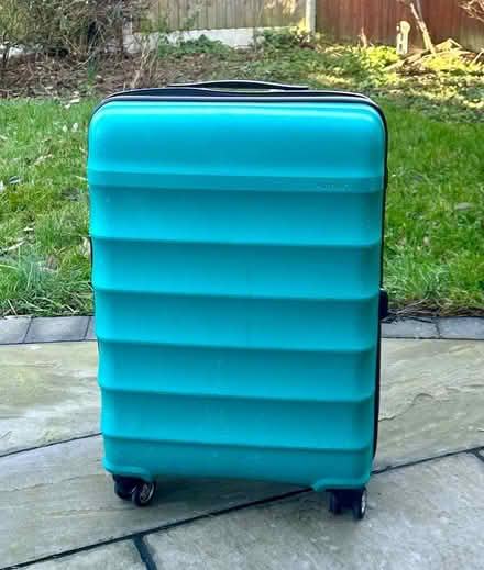 Photo of free Suitcase (Denby DE5) #1