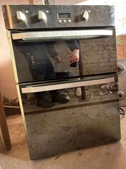 Photo of free Hotpoint double electric oven (Fairfield LA1) #1