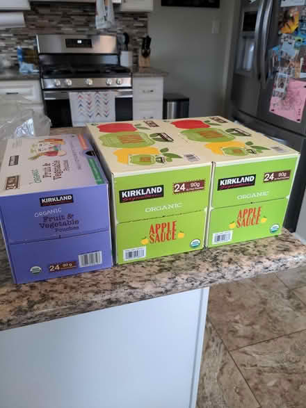 Photo of free Apple Sauce and Fruit Pouches (El Segundo) #1