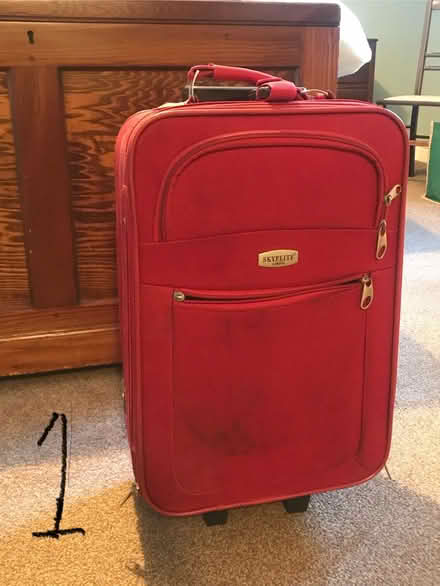 Photo of free A Selection Of Small Suitcases (Tansley DE4) #1