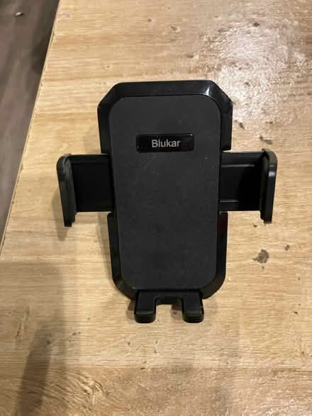 Photo of free Car phone holder (Emerson Valley MK4) #1