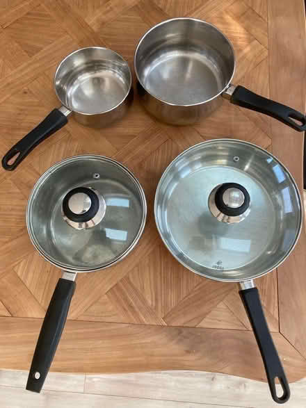 Photo of free Four used saucepans (Wickford SS12) #1