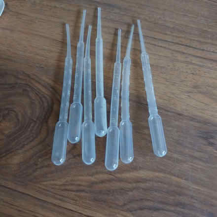 Photo of free plastic spoons and forks and 3ML plastic transfer pipettes (Fords Farm RG31) #3