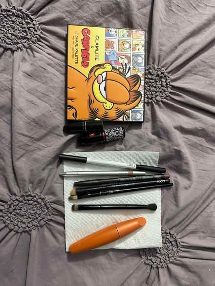 Photo of free Makeup and eye brushes (Parkdale) #1