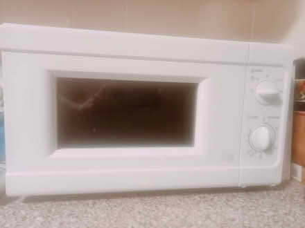 Photo of free Microwave oven (Bilton HG1) #1