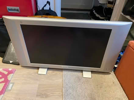 Photo of free Tv for spares/repairs (Badger Farm) #1