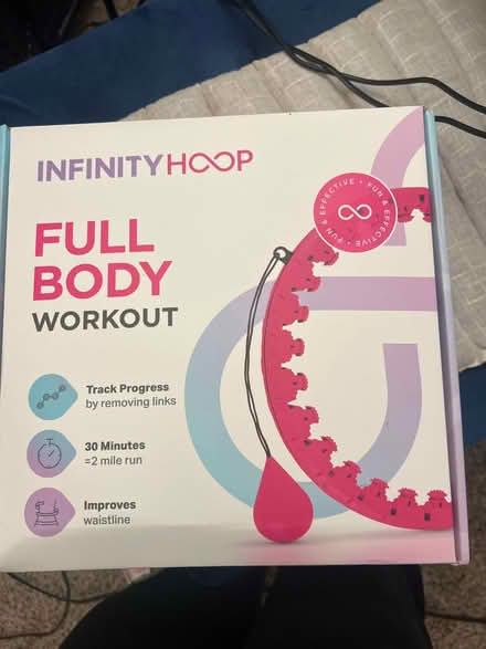 Photo of free Infinity Hoop (5th & Tropical) #1