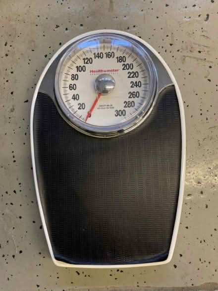 Photo of free Bathroom scale (Watkins Lake Rd and Dixie Hwy) #1