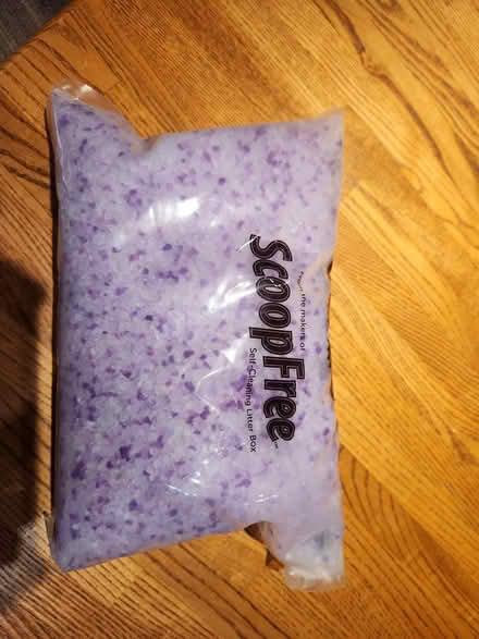 Photo of free Scoop Free Litter Crystals (Bowie) #1