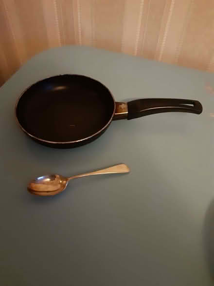 Photo of free Mini frying pan (Summertown OX2) #1