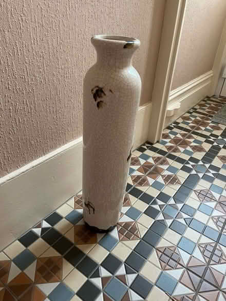 Photo of free Tall Ceramic Vase (CT11) #1