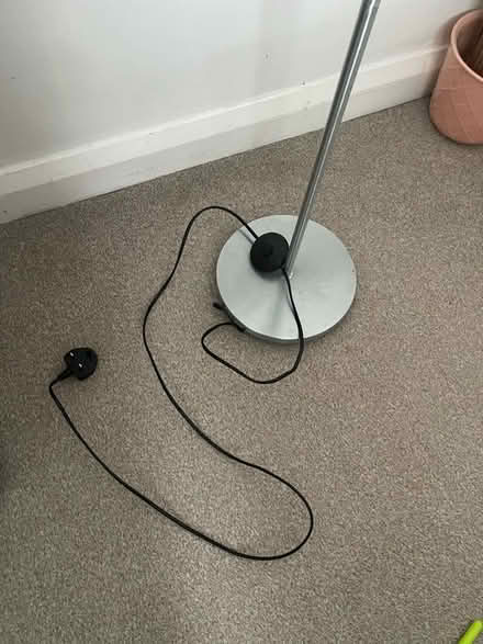 Photo of free Metal Floor lamp (Oxford-Freegle CGA OX4) #2