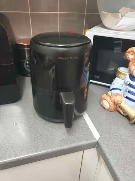 Photo of free Small russell hobbs air fryer (M4) #1