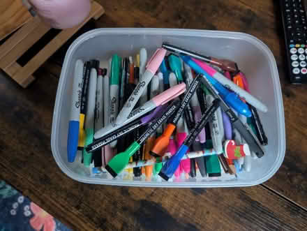 Photo of free Pens in mixed condition (CB22) #1