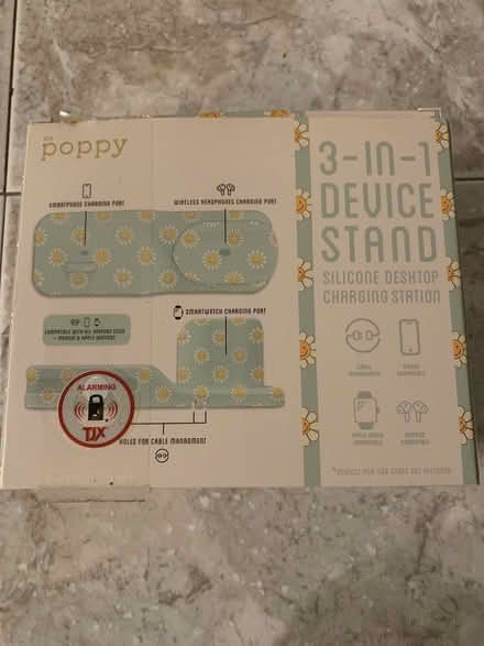 Photo of free Device stand (Bensonhurst 11214) #2