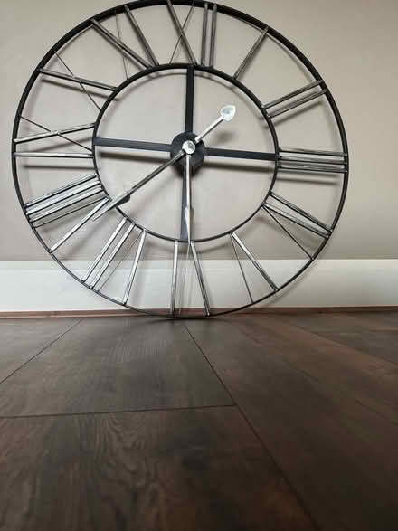 Photo of free Large wall clock (CO14) #2