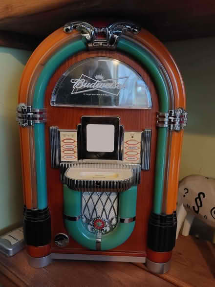 Photo of free Small "juke box" (Heaton NE6) #1