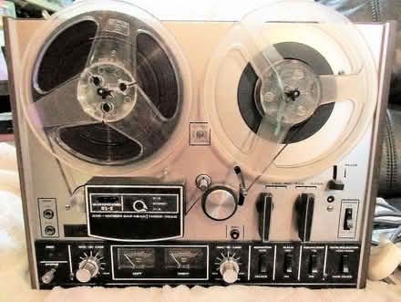 Photo of tape recorder (Whitehill SG4) #1