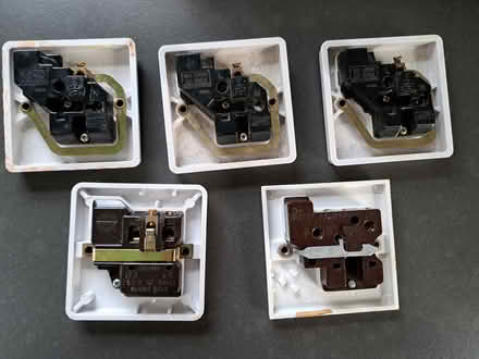 Photo of free Single switched socket plates (Nympsfield) #2