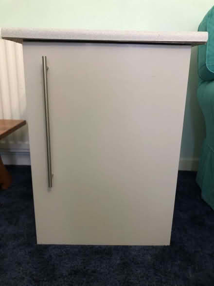 Photo of free kitchen cupboard, spare (Oxton CH43) #1