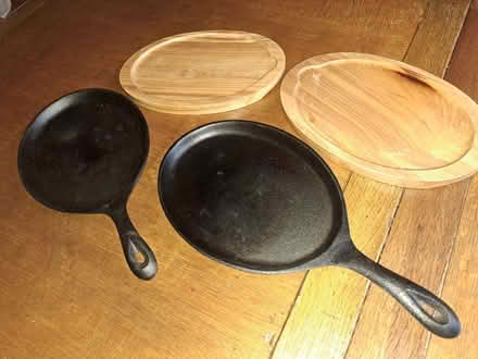 Photo of free cast iron SKILLETS. (Woodhouse S13) #1