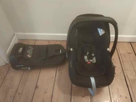 Photo of free Car seat (0-12 months) & base (Bristol BS5) #1